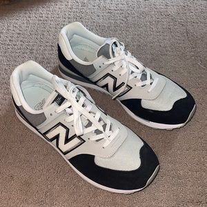 Men’s New Balance Grey/Black & White Size 12